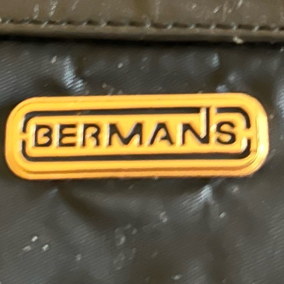 Black Leather Berman Purse - Picture 3 of 4